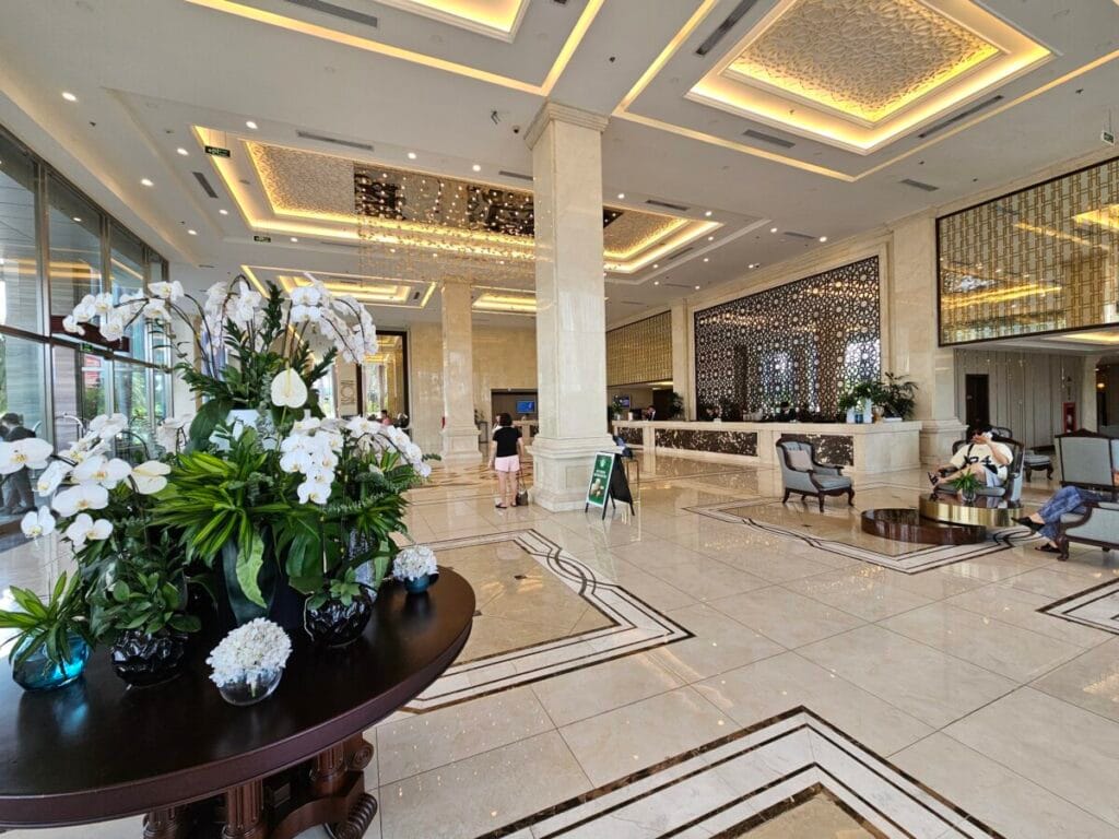 멜리아 빈펄 다낭 로비